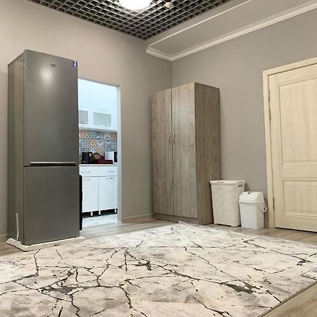 Hostel Magistral Biszkek Zewnętrze zdjęcie