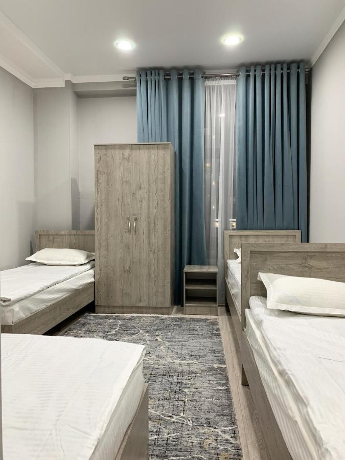 Hostel Magistral Biszkek Zewnętrze zdjęcie