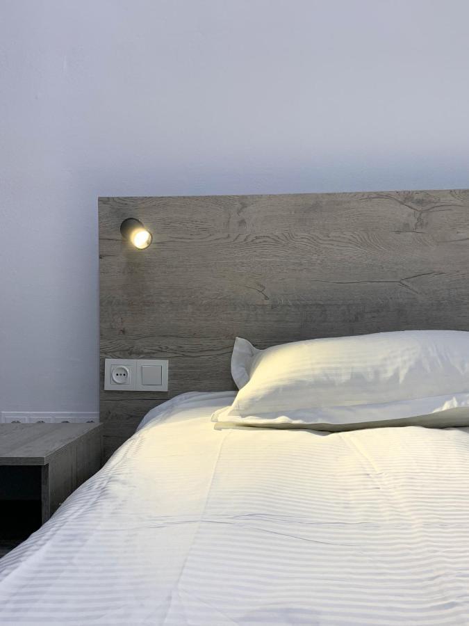 Hostel Magistral Biszkek Zewnętrze zdjęcie