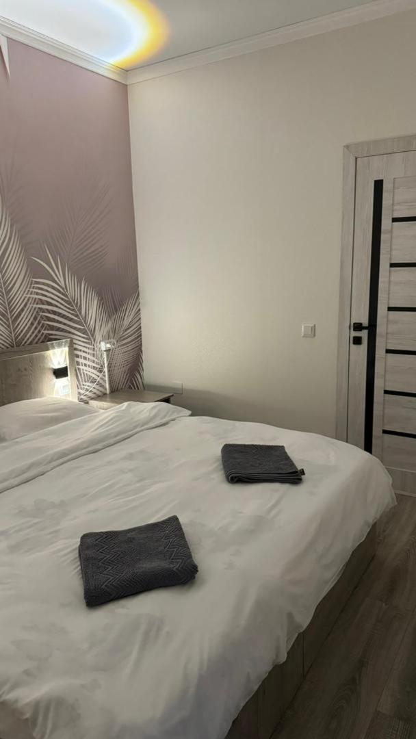 Hostel Magistral Biszkek Zewnętrze zdjęcie